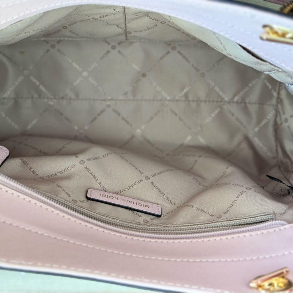 Michael Kors Jet Set Chain Tote – Blush Pink Saffiano Leather – Like New - Picture 11 of 11